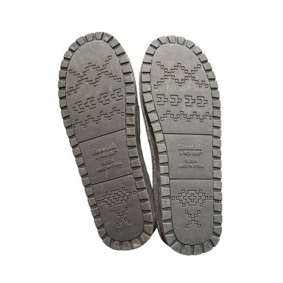 MukLuks Women's Bootie Dark Grey Ankle Harness Comfort Slip On Shoe Size 8 New - Picture 4 of 5